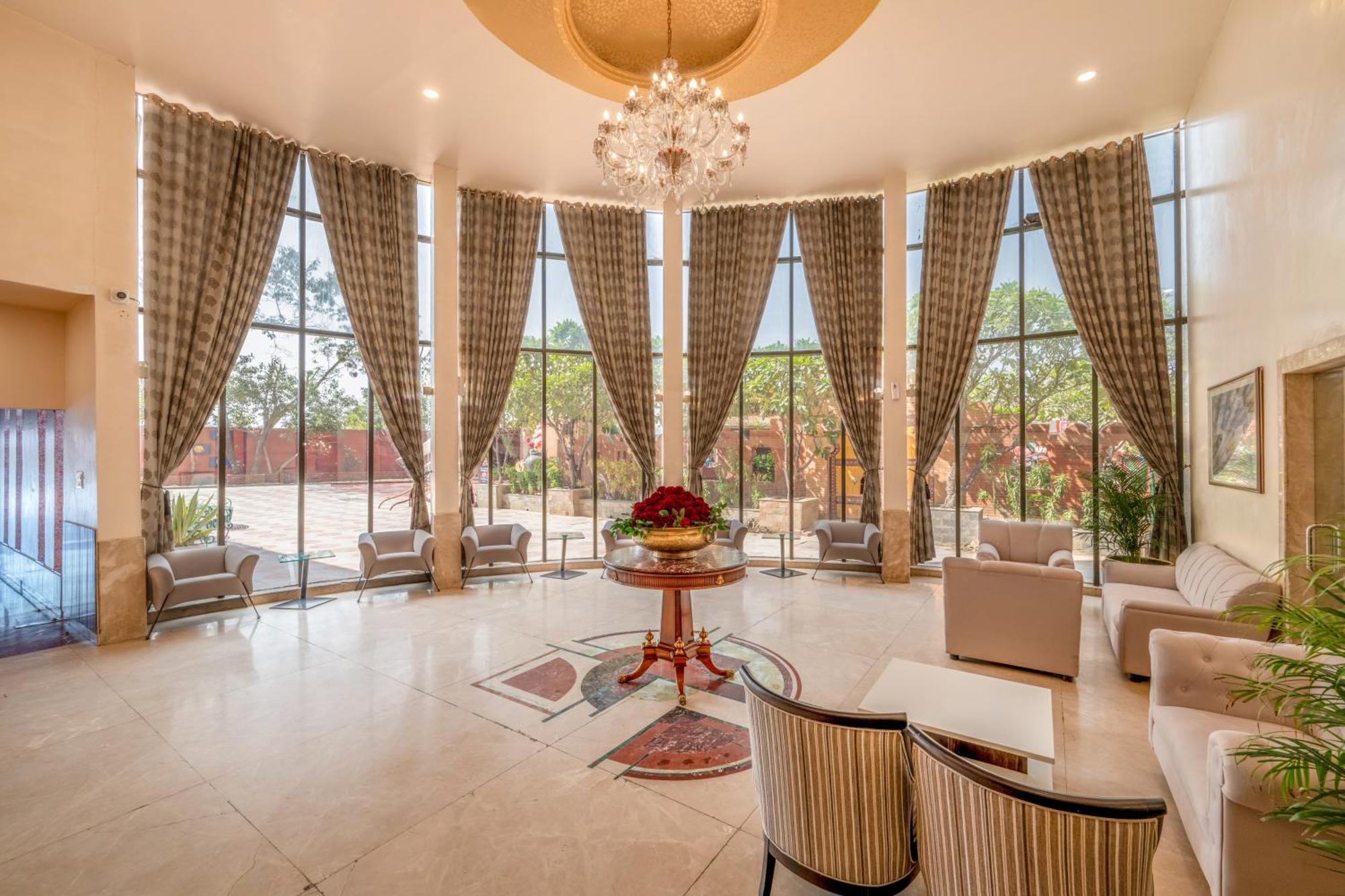 ג'איפור Pink Pearl Hotel מראה חיצוני תמונה
