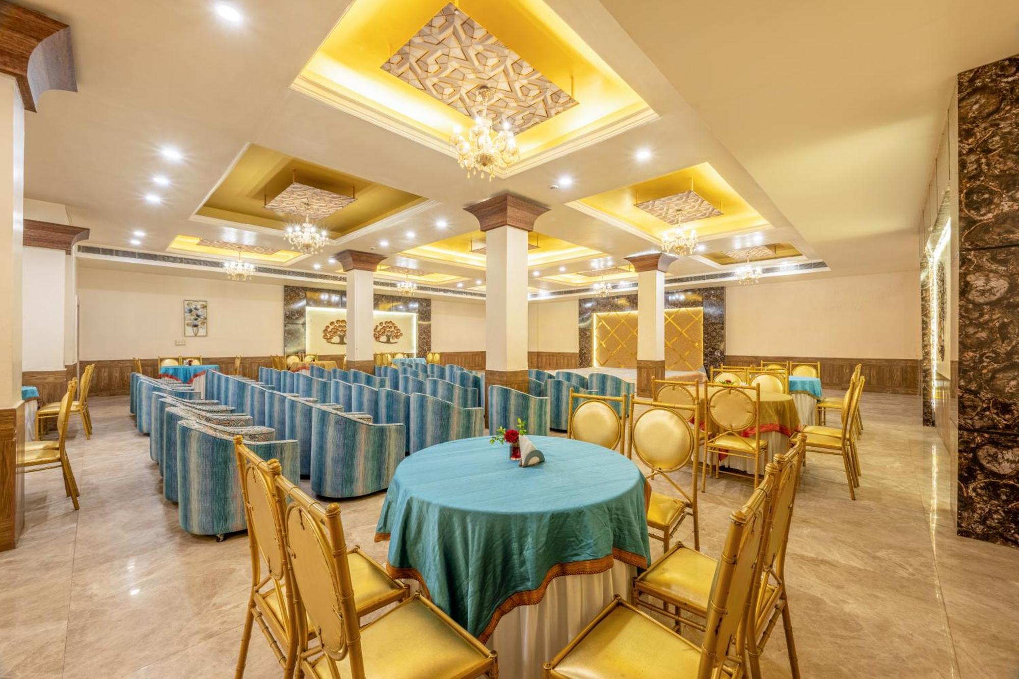 ג'איפור Pink Pearl Hotel מראה חיצוני תמונה